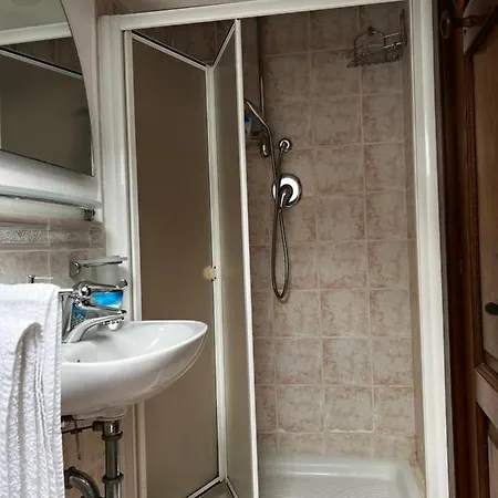 Dom wakacyjny La Casina Rosa Di Umberto E Barbara *