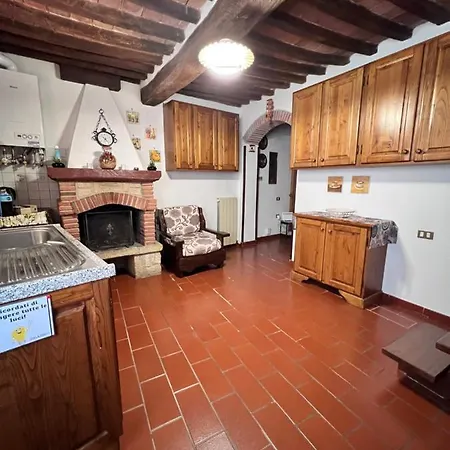 La Casina Rosa Di Umberto E Barbara Holiday home