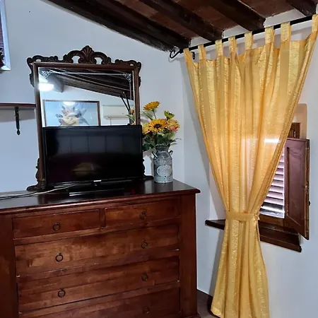 La Casina Rosa Di Umberto E Barbara Holiday home Roccastrada