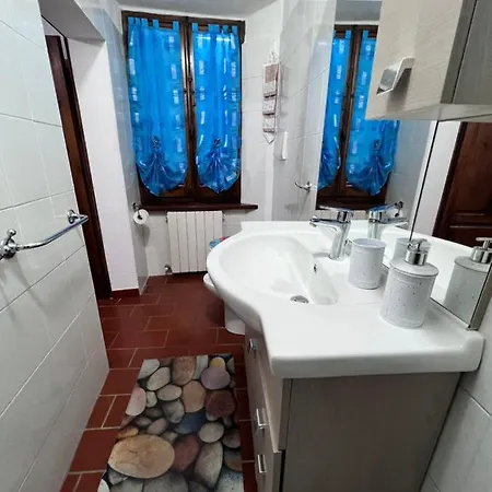 La Casina Rosa Di Umberto E Barbara Holiday home