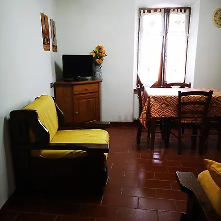 La Casina Rosa Di Umberto E Barbara Сasa de vacaciones
