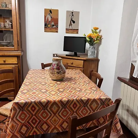 La Casina Rosa Di Umberto E Barbara